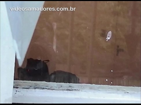❤️ Raġel qarn iħares lit-tfajla tiegħu ma' raġel ieħor, jirreġistra video fuck mingħajr ma jfixkel lill-koppja ️❌ Sess f'mt.xxxpornimages.ru